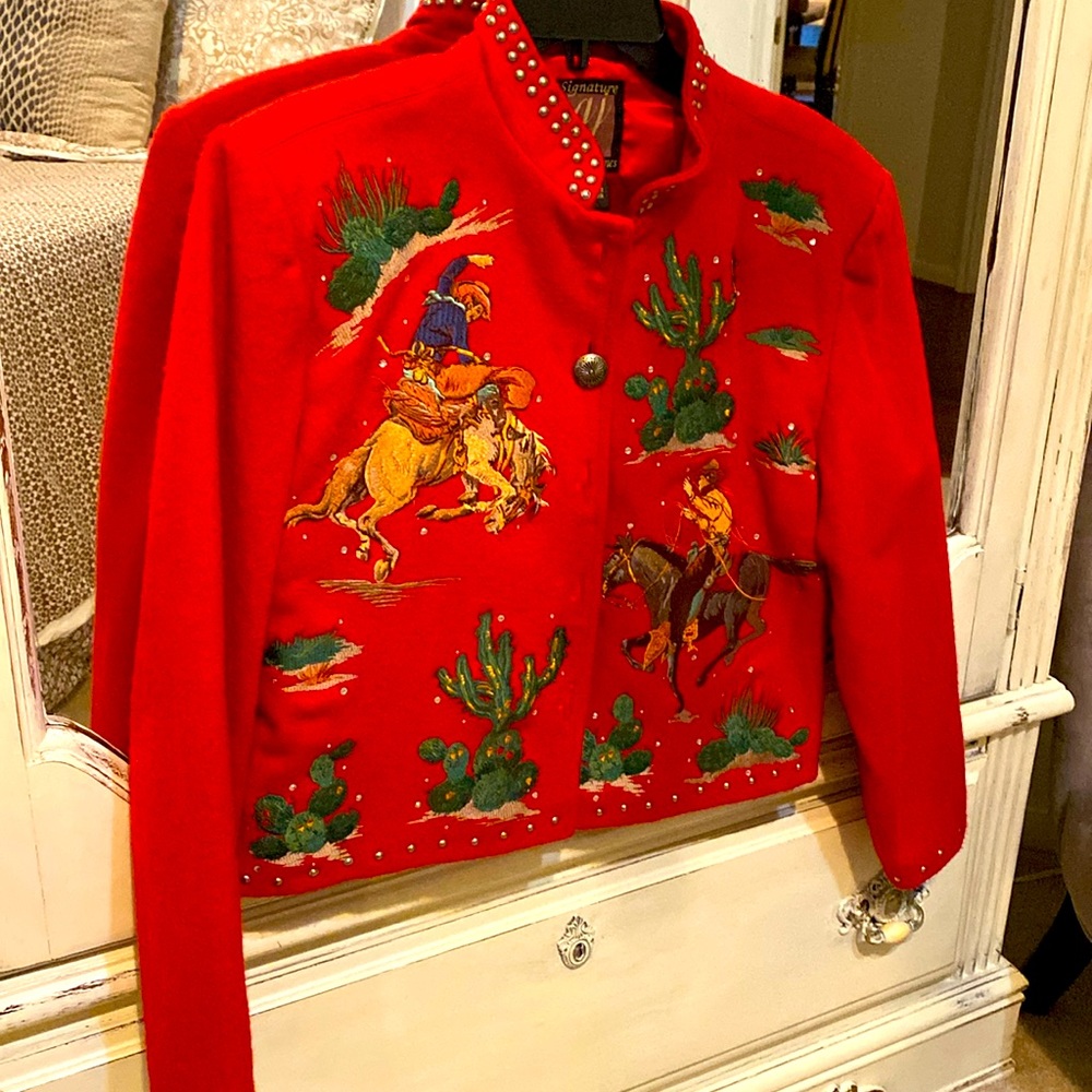 Vintage western wool rodeo jacket. Will pair well with a skirt or jeans.